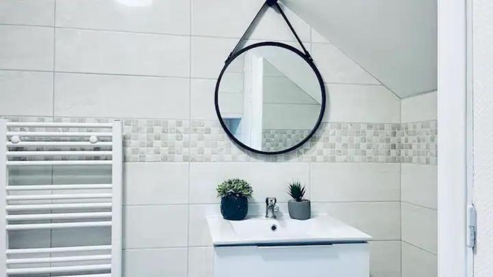 פונטנה-לה-קומט Jolie Appartement 2 Chambres 65M2 Au Centre Ville מראה חיצוני תמונה